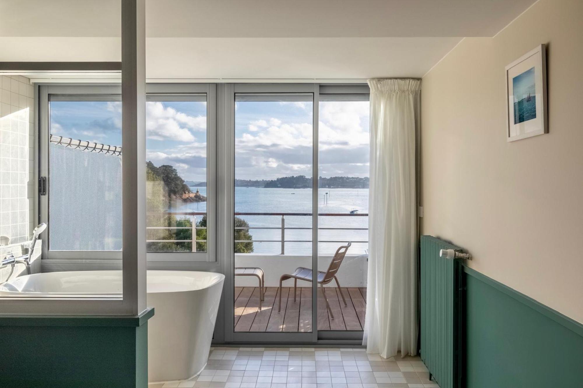 Hotel Bellevue Bréhat Eksteriør bilde